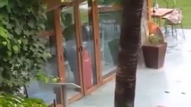 バングラディッシュのテロの映像動画