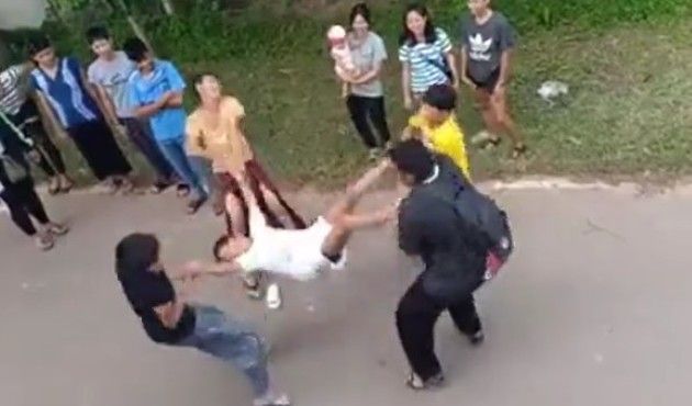 タイのおかまのダンス