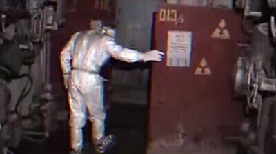 「チェルノブイリ原子力発電所事故、この扉の向こうに行ってはいけなかった理由…」　ほか