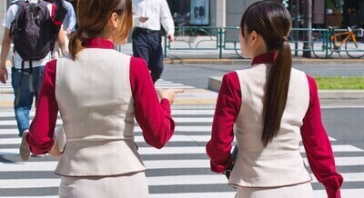 「スーツ姿のお姉さんってなんかエロいよなｗｗｗ」　ほか