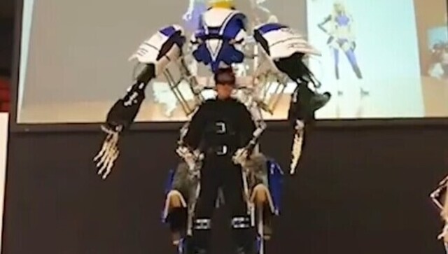 【動画】 日本のスケルトニクス社が開発するロボットスーツの性能が凄い!!