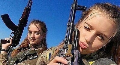 ウクライナの女性兵士がガチの戦場に出陣した結果・・・.jpg