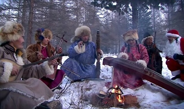 モンゴルのホーミーによるクリスマスソング.jpg
