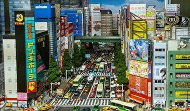 千葉経済大学のジオラマが凄すぎる.jpg