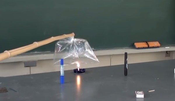 水素爆発実験