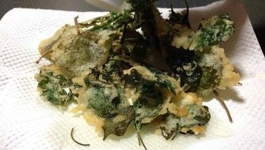 雑草の天ぷら