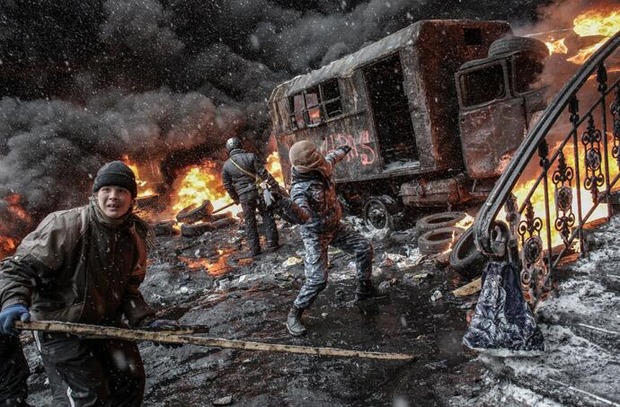 ウクライナ、キエフ、デモ