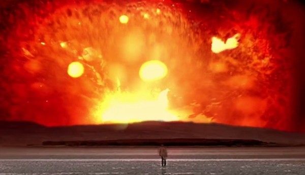 映画のフィルムの燃焼から逃げる (2)