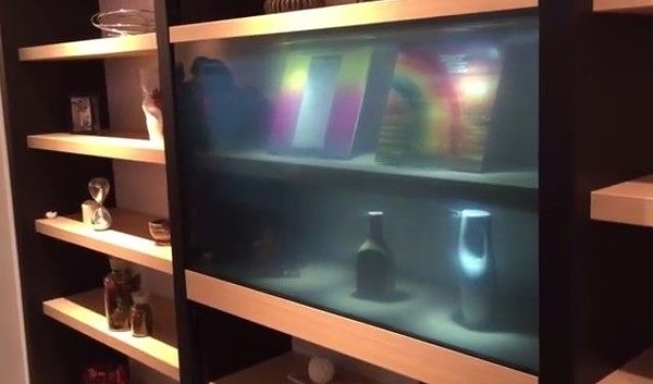 パナソニックの透けるＴＶ