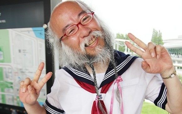 セーラー服のおっさん