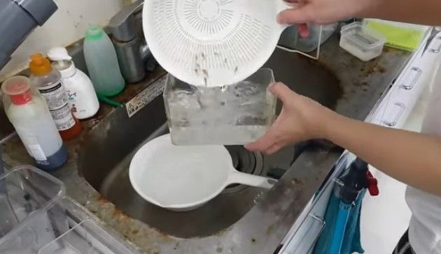 グッピーの水替えが雑