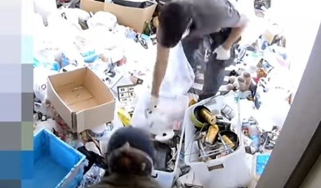 汚部屋の清掃