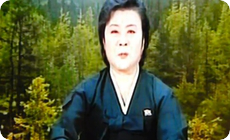キムジョンイル死去女性アナウンサー
