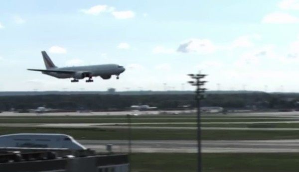 トイレに行きたかった飛行機